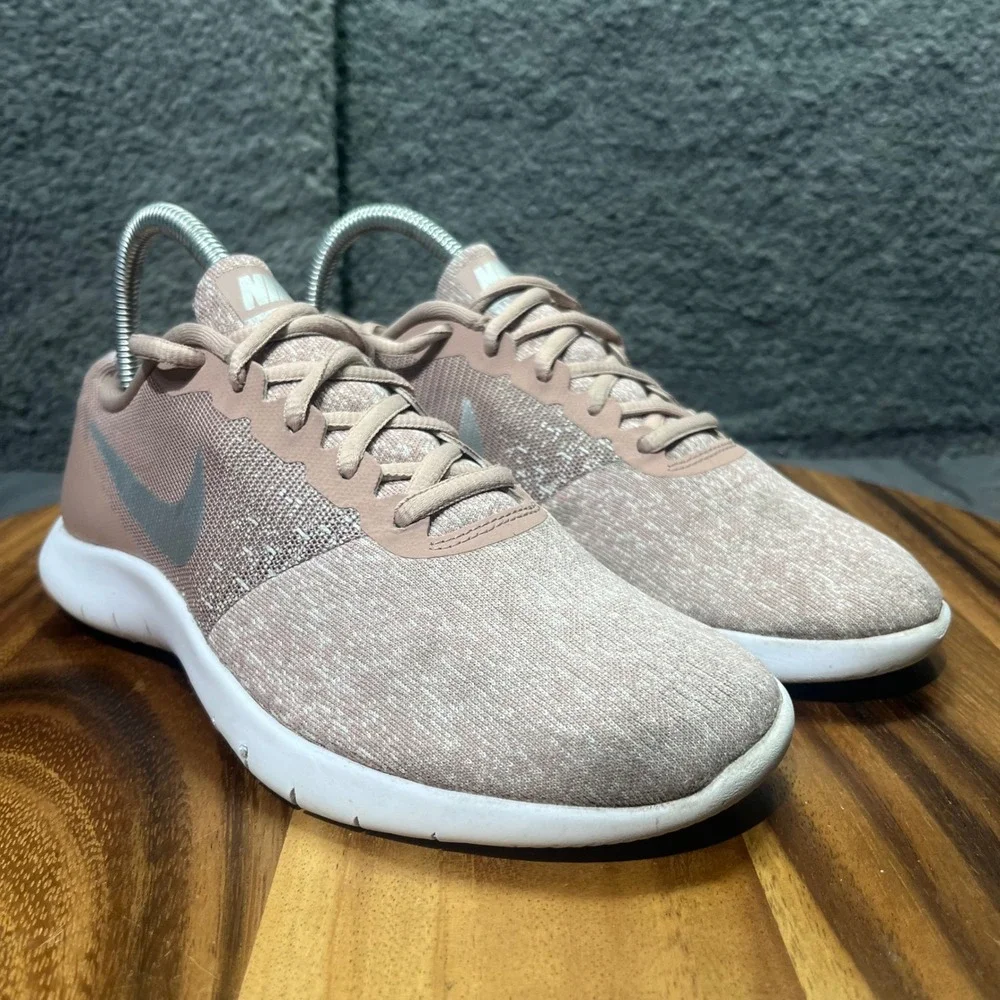 Nike Flex Experience RN 8 Women's‎ Running Shoes Rose Gold White Size 7.5